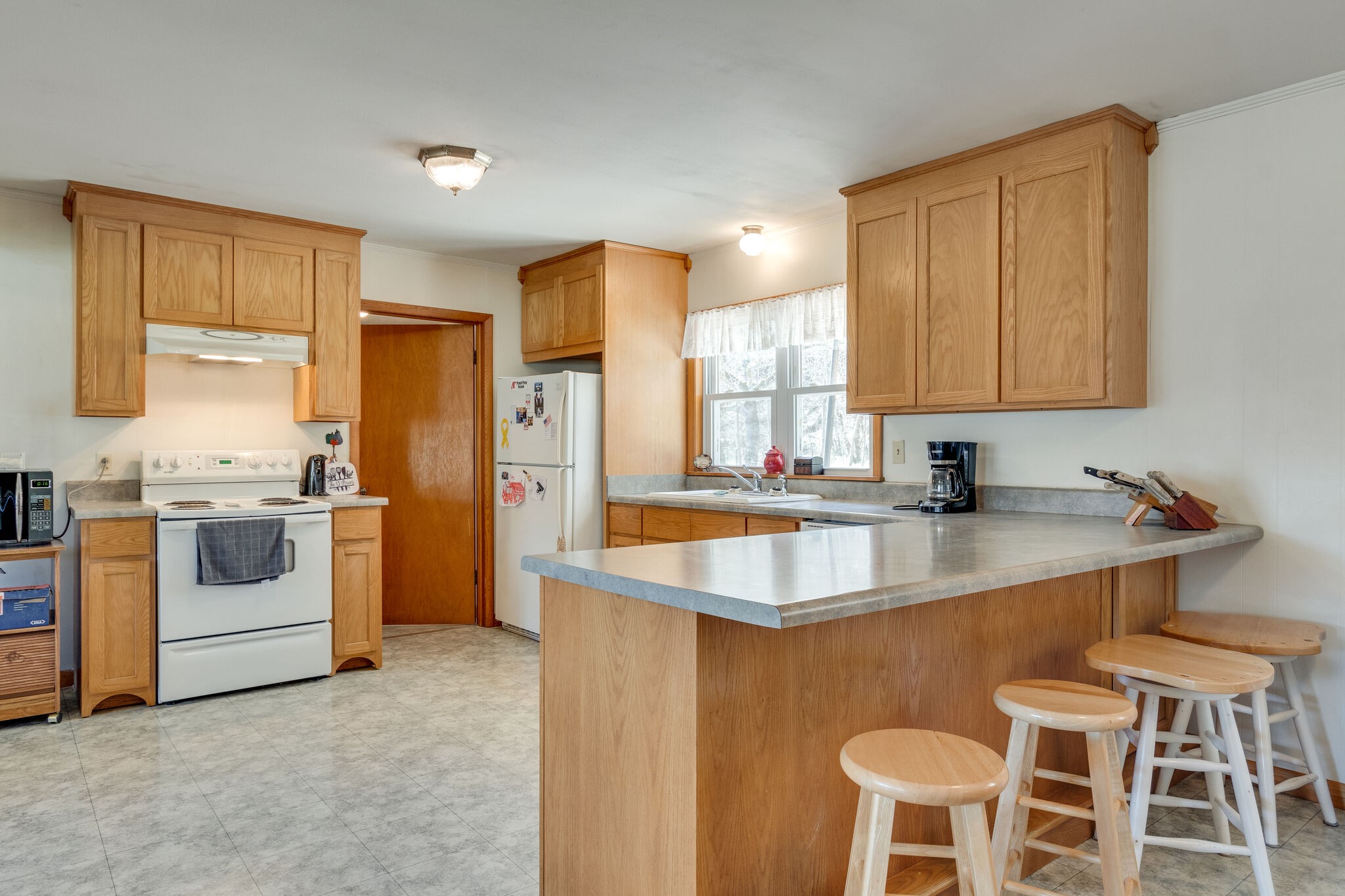 1730 Rockhouse Road Hohenwald, TN 38462 - Photo 10 of 47 Gallery Image 10