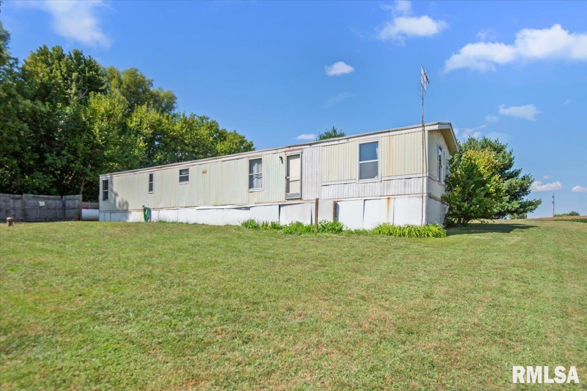 20033 Sunny Acres Road Petersburg, IL 62675 - Photo 20 of 25 Gallery Image 20