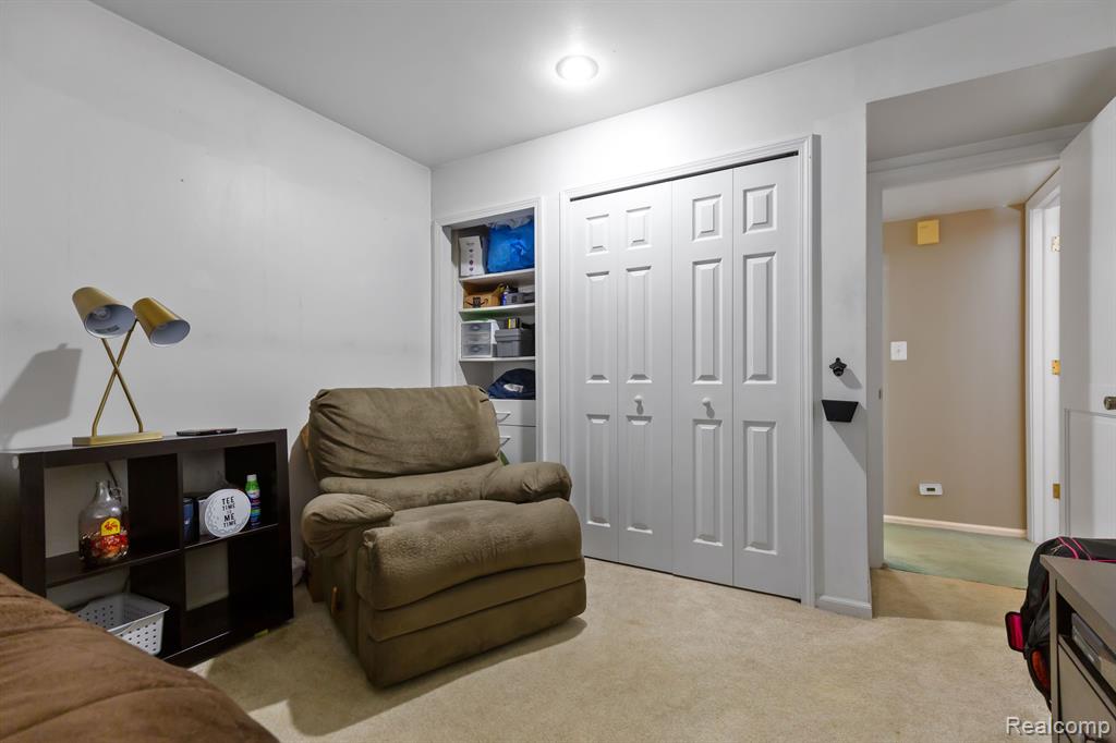 1235 South Maple Road, Unit 201 Ann Arbor, MI 48103 - Photo 14 of 22 Gallery Image 14