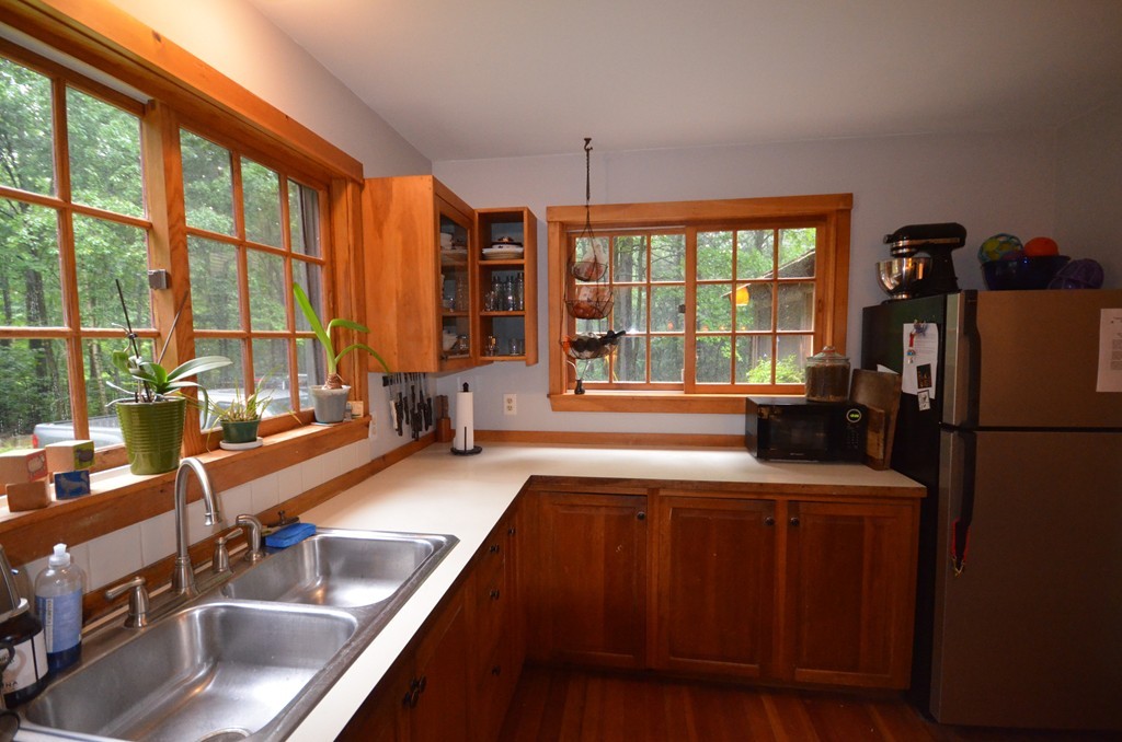 159 Locks Pond Road Shutesbury, MA 01072 - Photo 7 of 24 Gallery Image 7
