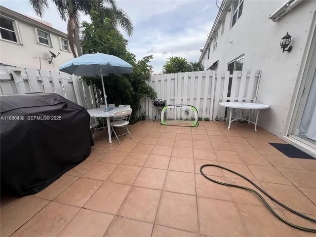 $476,000 | 4377 Northwest 110th Avenue, Doral, FL 33178