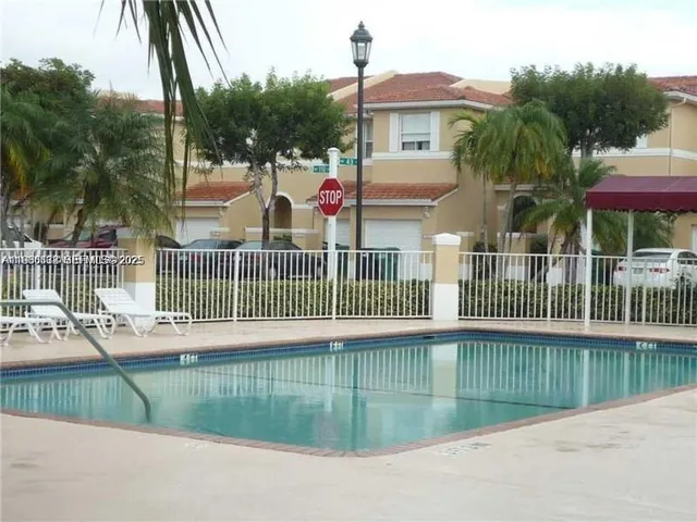 $476,000 | 4377 Northwest 110th Avenue, Doral, FL 33178