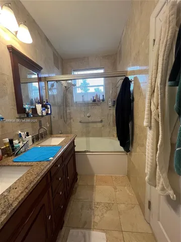 $476,000 | 4377 Northwest 110th Avenue, Doral, FL 33178