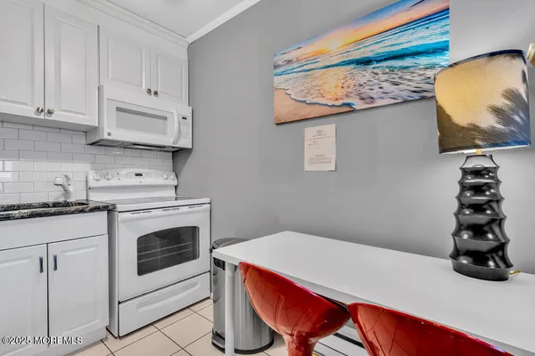 $4,000 | 1501 Ocean Avenue, Unit B9, Belmar, NJ 07719