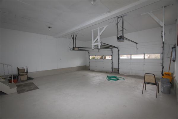 32 Pinewood Road Ludlow, MA 01056 - Photo 7 of 14 Gallery Image 7