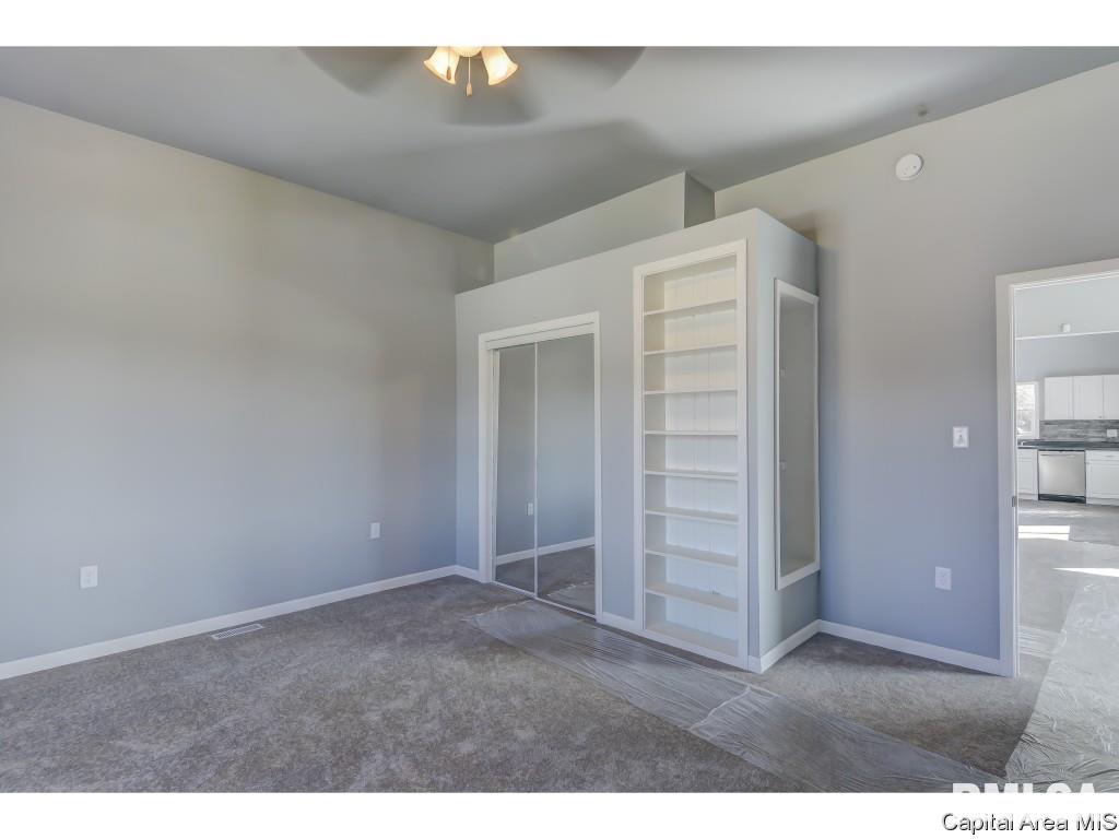 1120 East Ridgely Avenue Springfield, IL 62702 - Photo 11 of 32