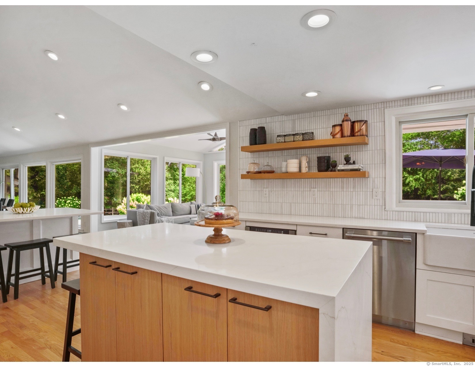 29 Salem Road Weston, CT 06883 - Photo 13 of 40