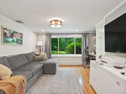 $1,299,000 | 29 Salem Road, Weston, CT 06883