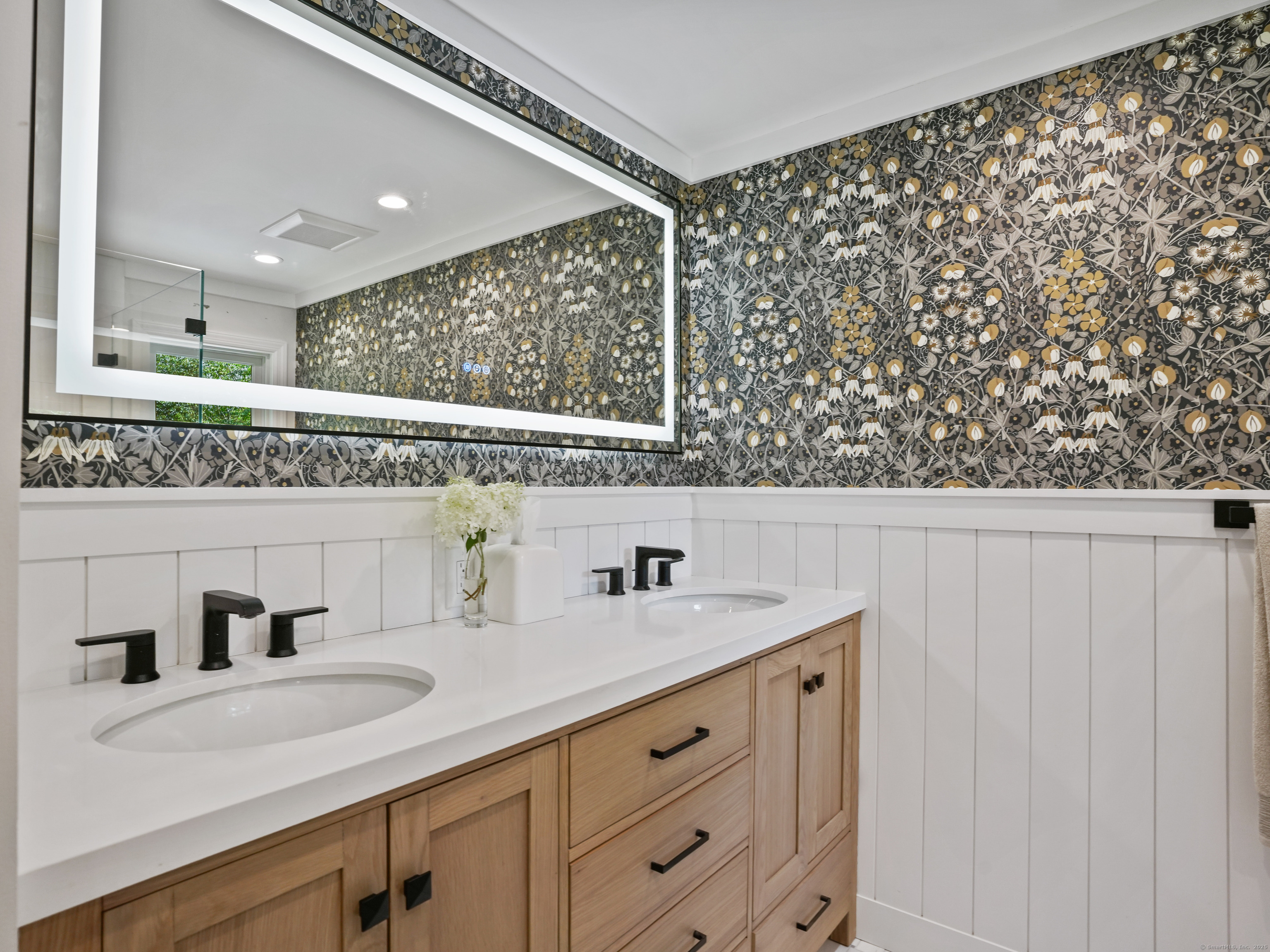 29 Salem Road Weston, CT 06883 - Photo 19 of 40