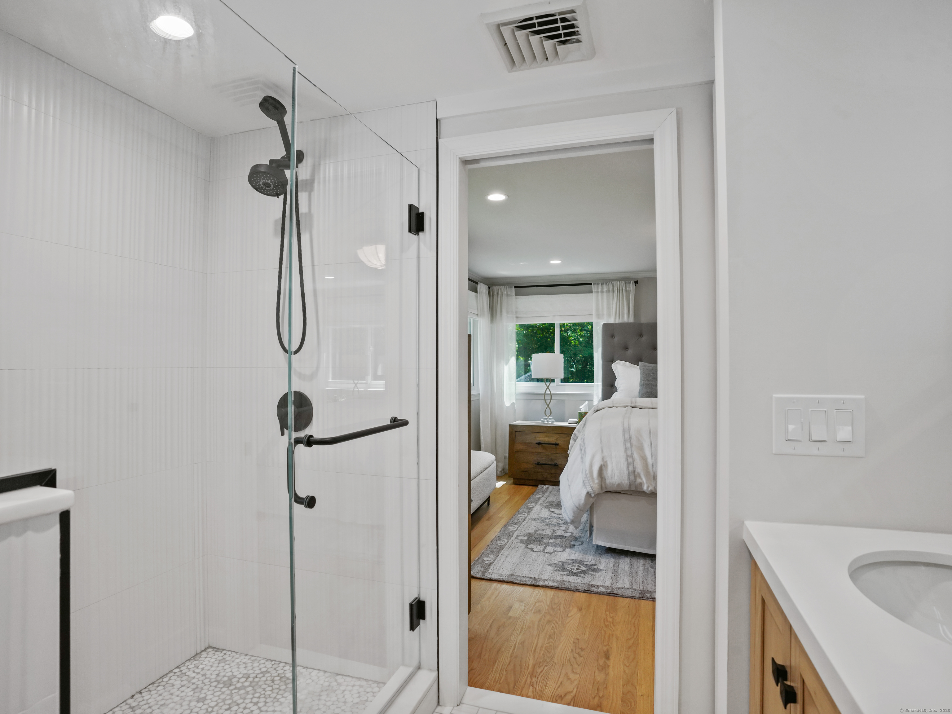 29 Salem Road Weston, CT 06883 - Photo 20 of 40