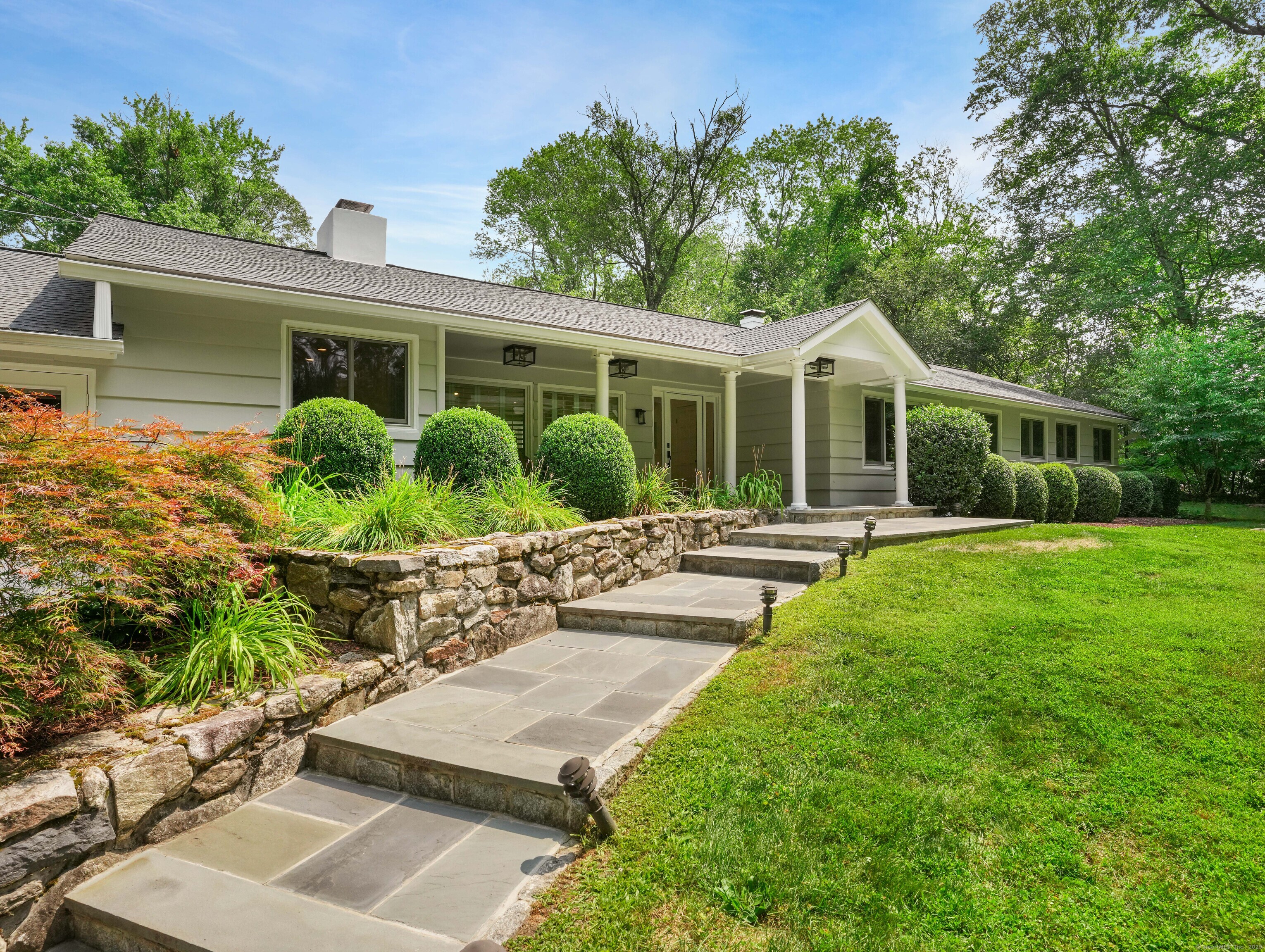 29 Salem Road Weston, CT 06883 - Photo 2 of 40