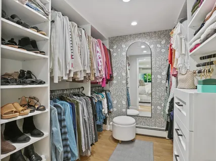 $1,299,000 | 29 Salem Road, Weston, CT 06883