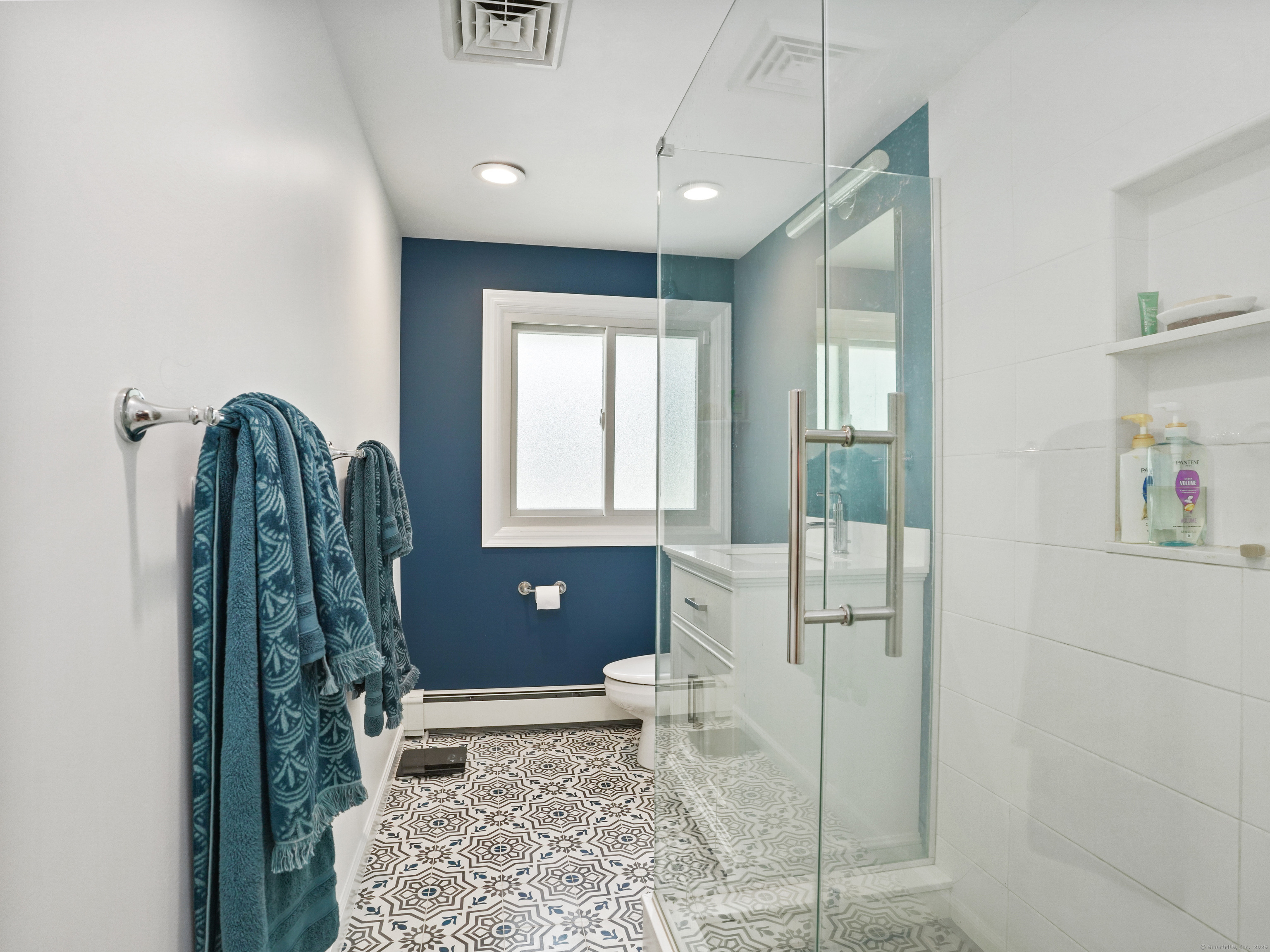 29 Salem Road Weston, CT 06883 - Photo 23 of 40