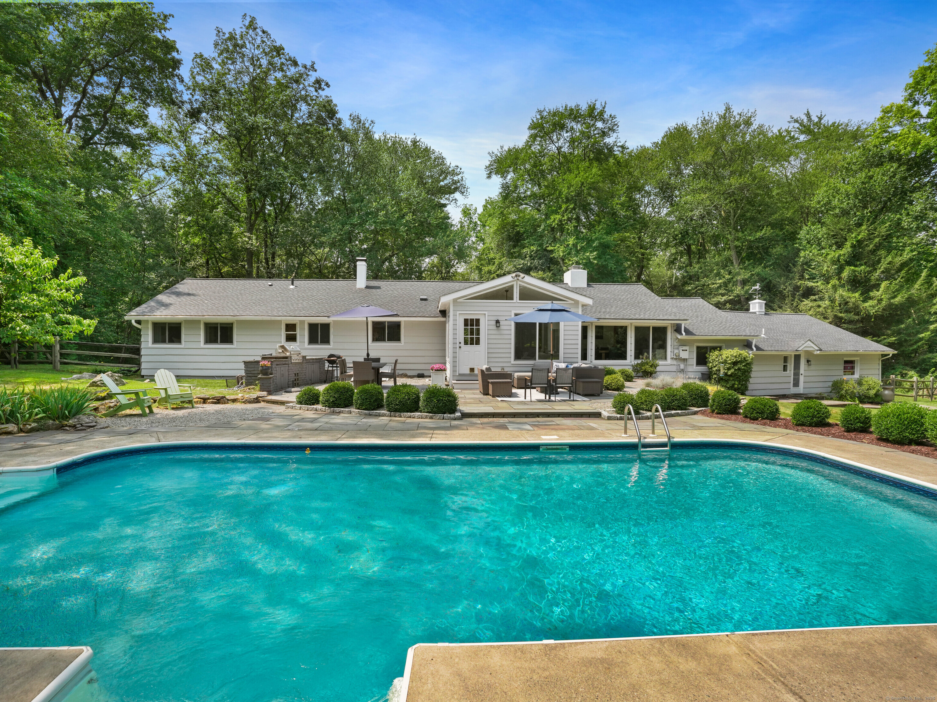 29 Salem Road Weston, CT 06883 - Photo 33 of 40