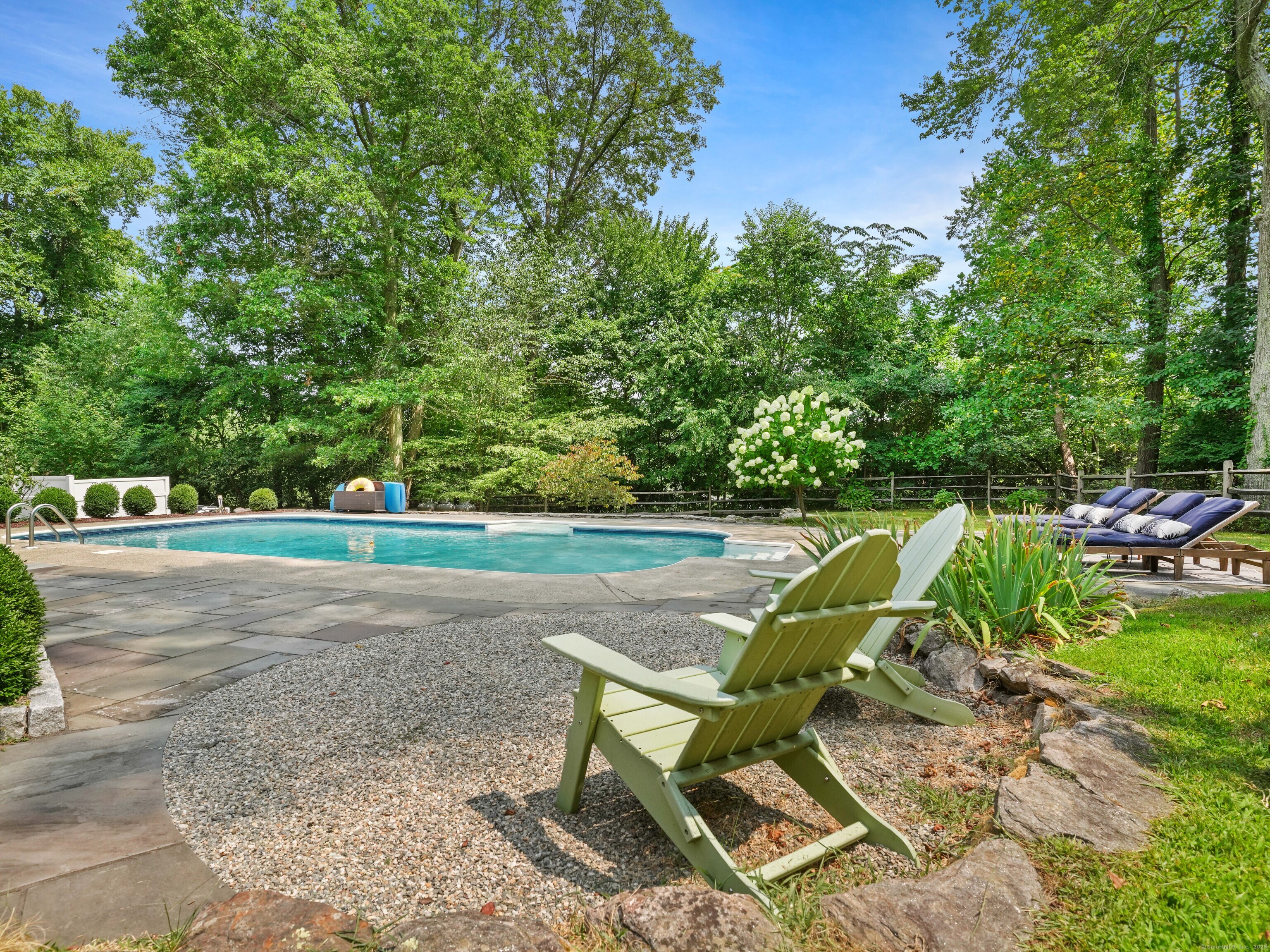 29 Salem Road Weston, CT 06883 - Photo 34 of 40