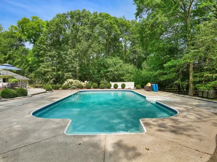 $1,299,000 | 29 Salem Road, Weston, CT 06883