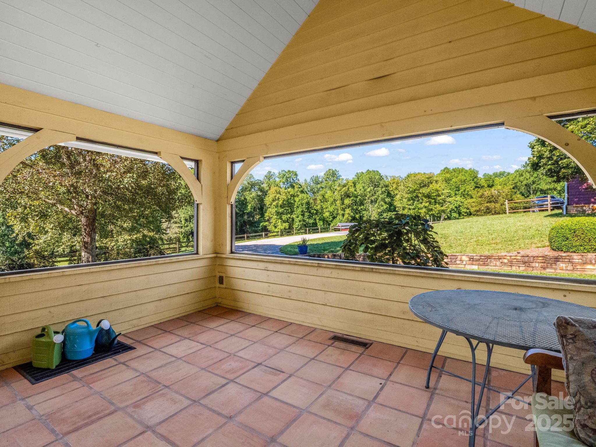1050 Hunting Country Road Tryon, NC 28782 - Photo 30 of 48
