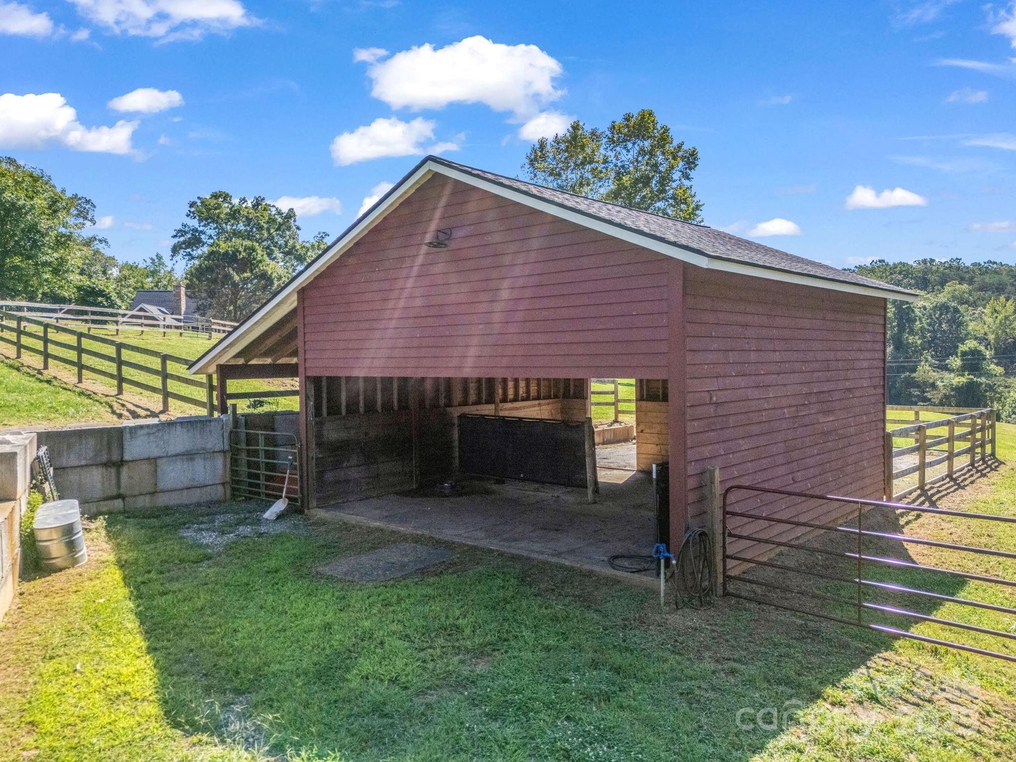 1050 Hunting Country Road Tryon, NC 28782 - Photo 44 of 48
