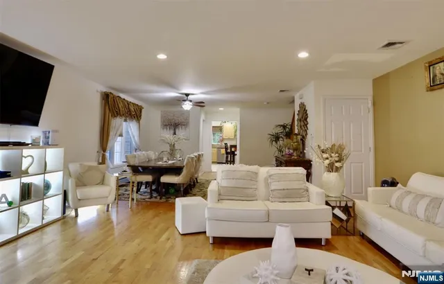 $860,000 | 386 A Park Avenue, Fairview, NJ 07022