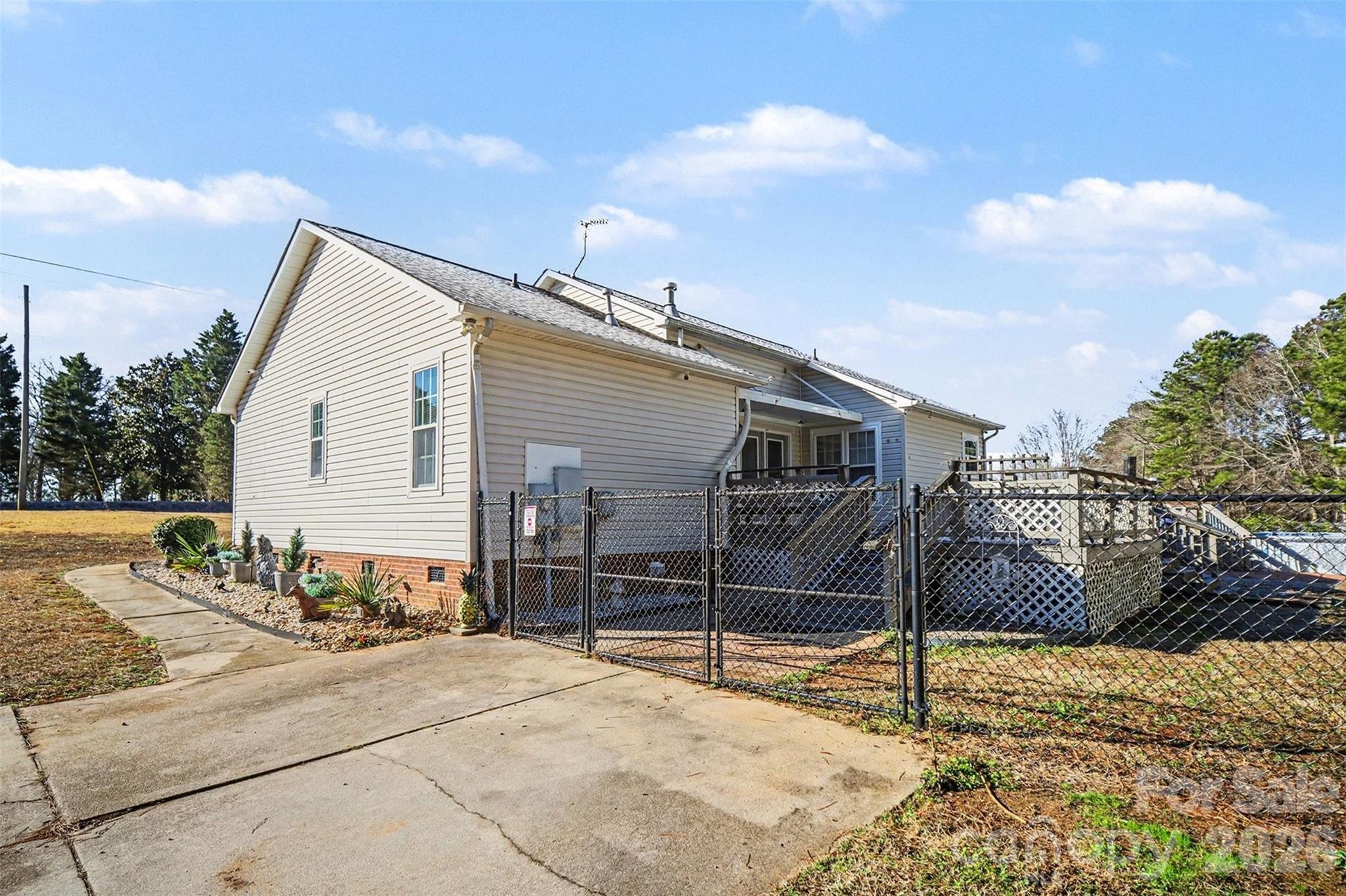 698 East Rambo Road Rock Hill, SC 29730 - Photo 29 of 32