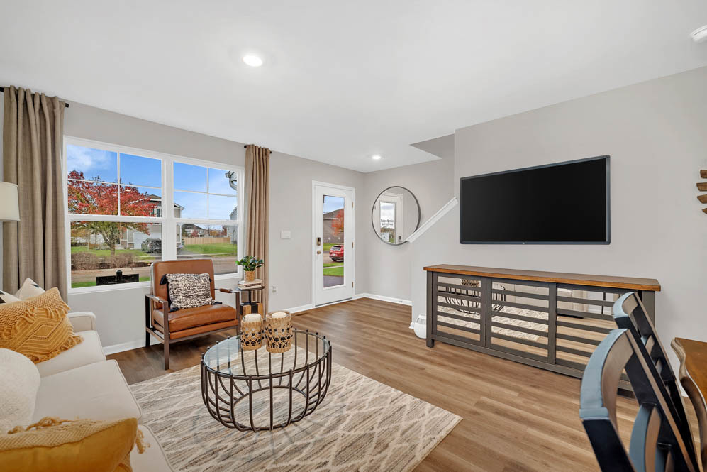 601 Adirondack Court Joliet, IL 60421 - Photo 4 of 17