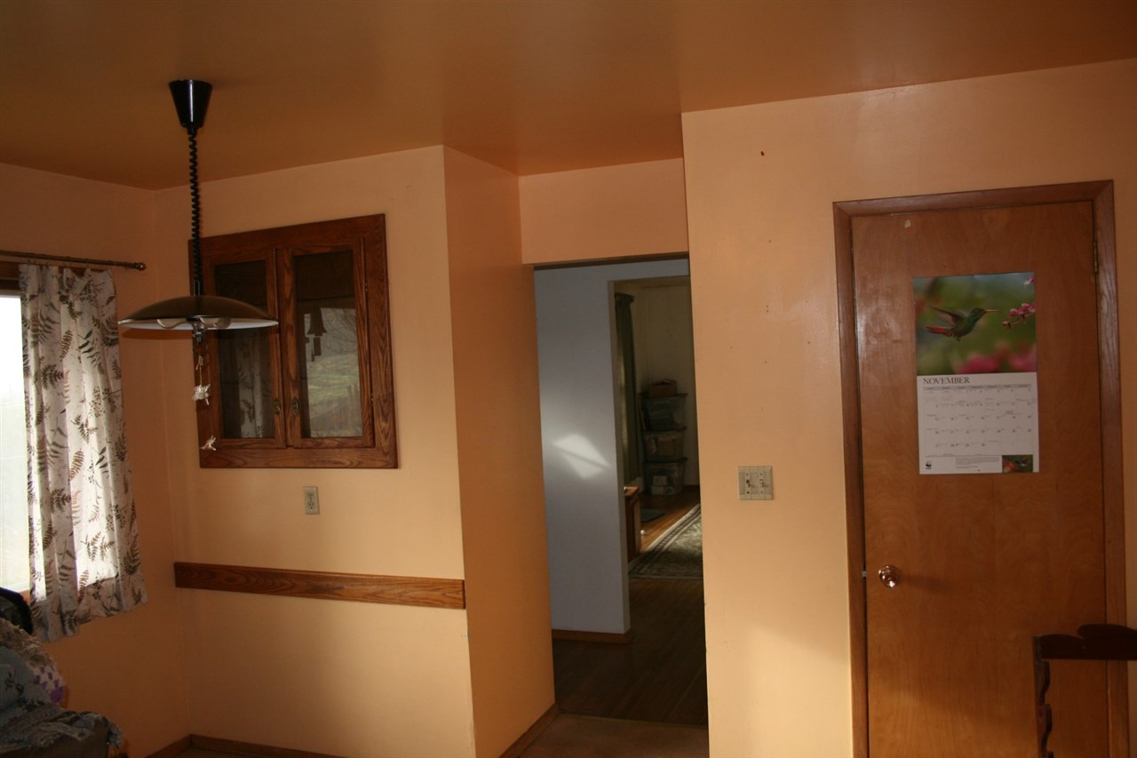 4149 Norris Road Springdale, WA 99173 - Photo 4 of 20