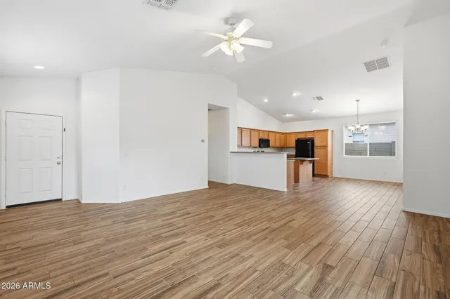 $1,895 | 16977 West Lundberg Street, Surprise, AZ 85388