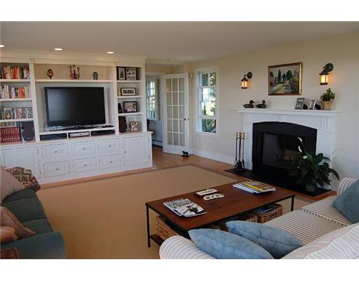 375 Rumstick Road Barrington, RI 02806 - Photo 6 of 12 Den/Family/Great Room.
