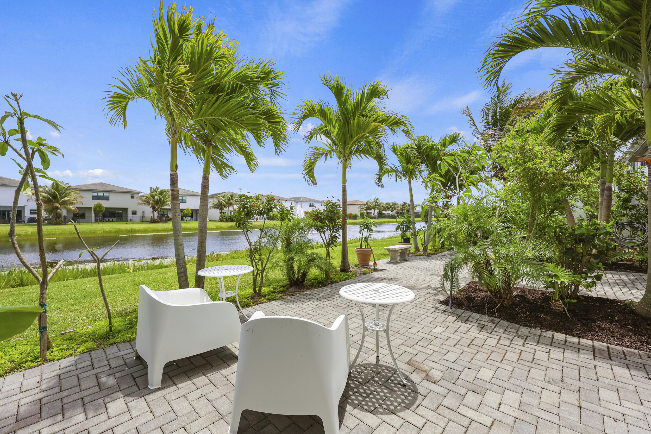 17044 Watersprite Lakes Road Boca Raton, FL 33496 - Photo 40 of 55 39-52_453a9049