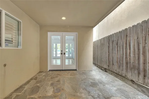 $1,990,000 | 75 Claremont Avenue, Long Beach, CA 90803