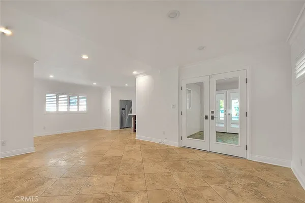 $1,990,000 | 75 Claremont Avenue, Long Beach, CA 90803