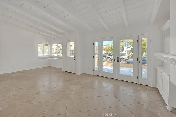 $1,990,000 | 75 Claremont Avenue, Long Beach, CA 90803