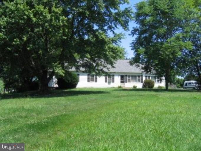 2140 Courthouse Road Catlett, VA 20119 - Photo 1 of 2 Front View