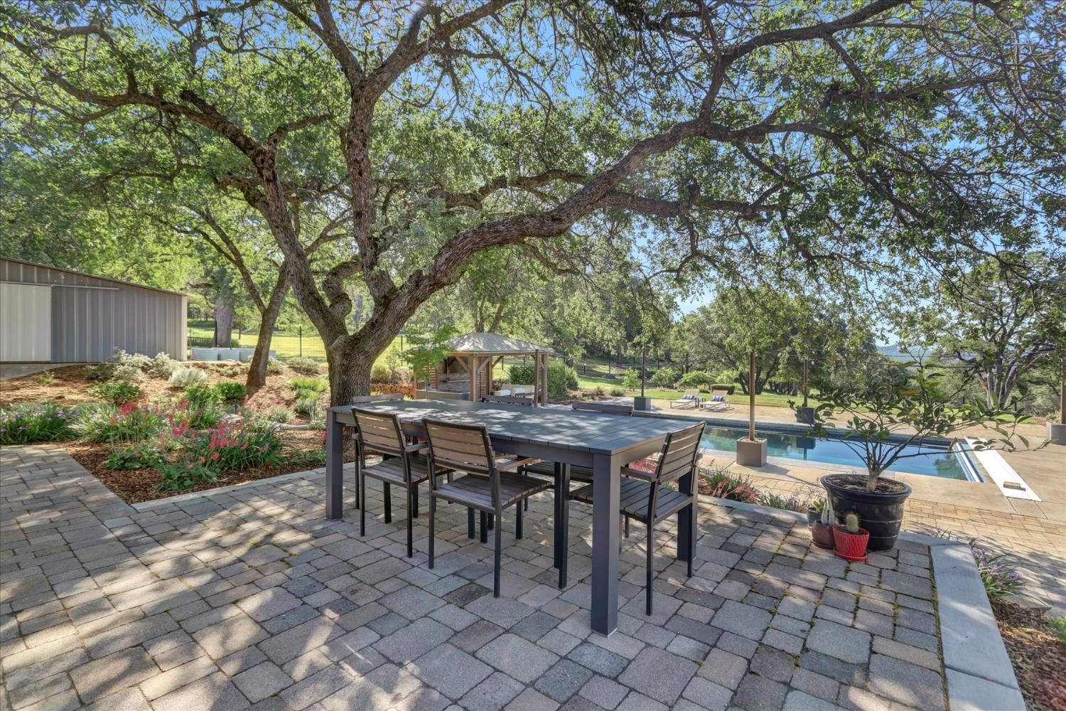 25799 Sweet Road Grass Valley, CA 95949 - Photo 61 of 99