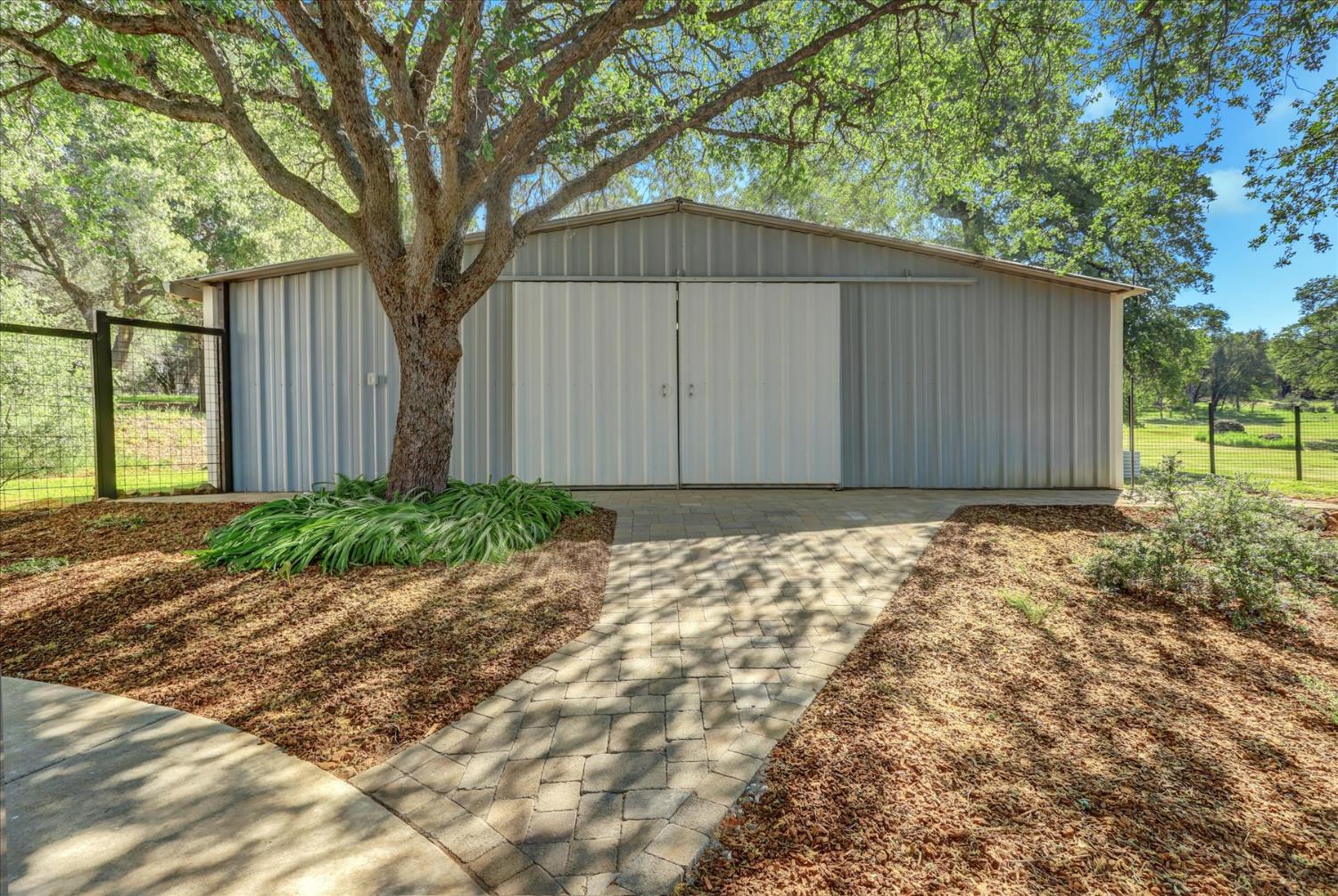 25799 Sweet Road Grass Valley, CA 95949 - Photo 70 of 99