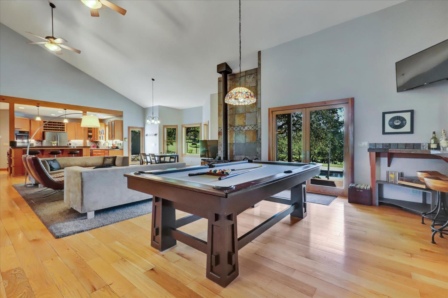 25799 Sweet Road Grass Valley, CA 95949 - Photo 8 of 99