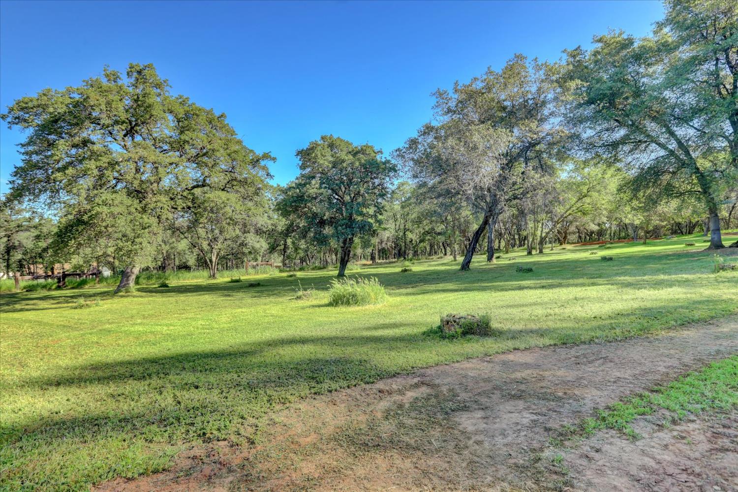 25799 Sweet Road Grass Valley, CA 95949 - Photo 85 of 99