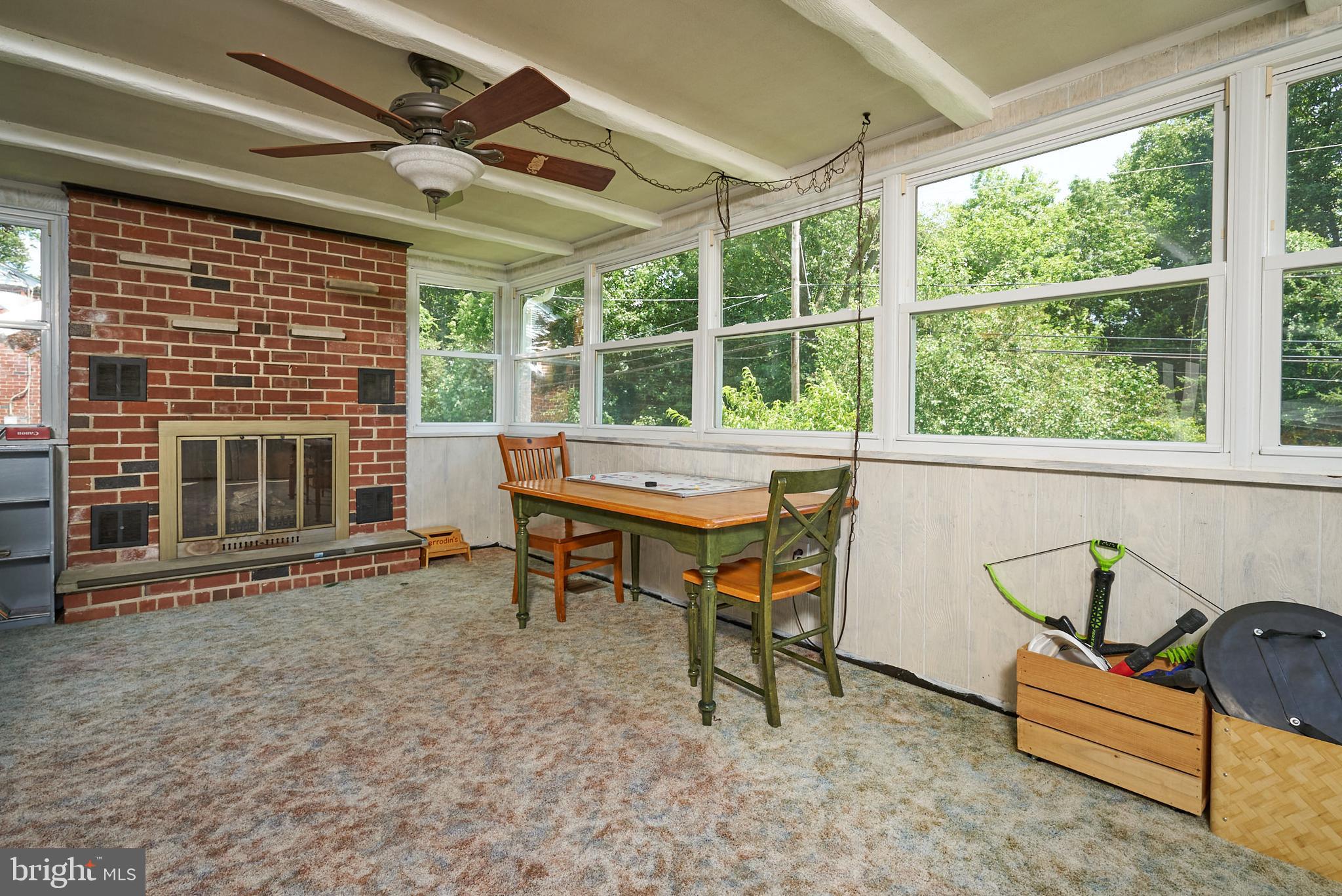 710 Cambridge Road Brookhaven, PA 19015 - Photo 12 of 28 Enclosed porch