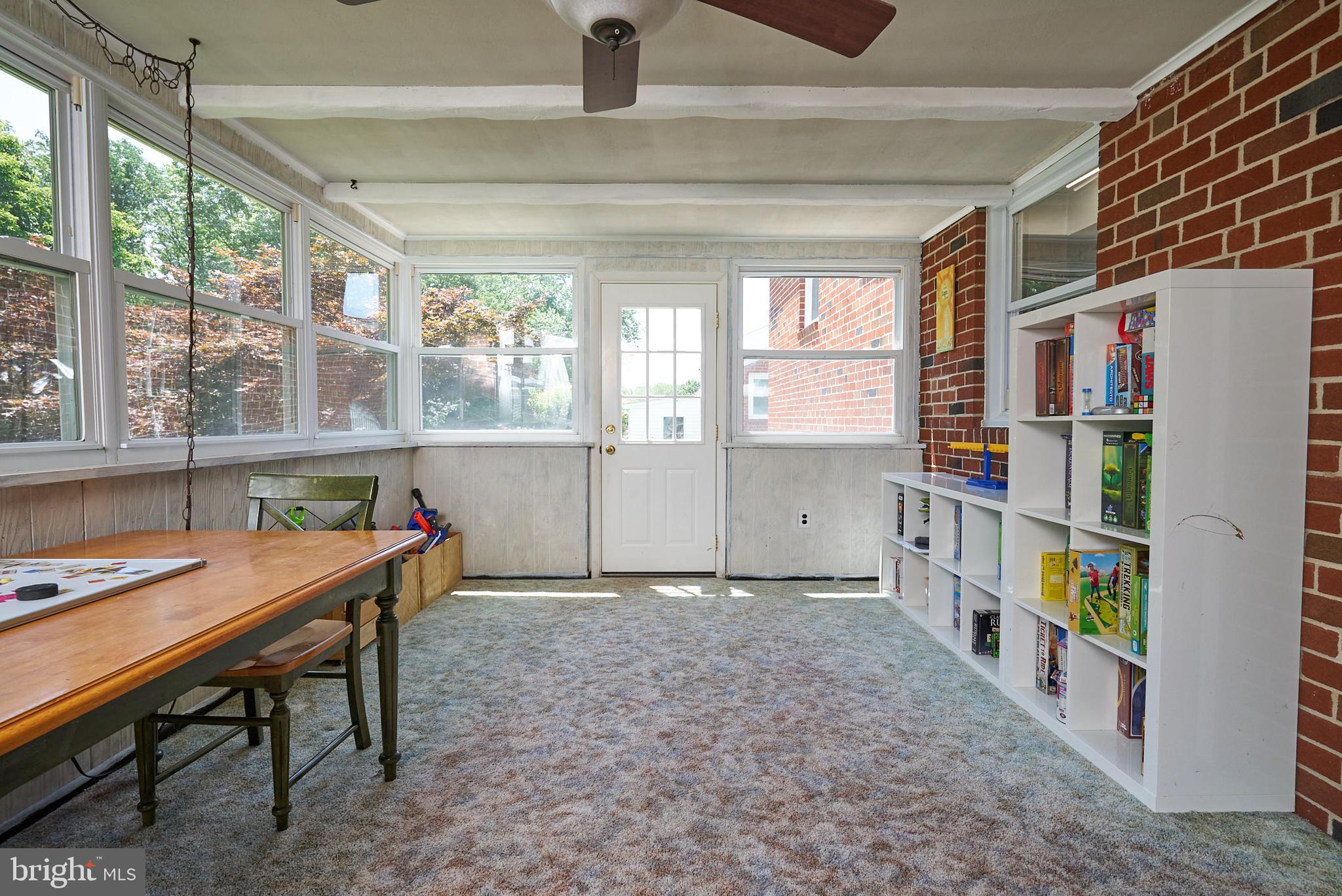 710 Cambridge Road Brookhaven, PA 19015 - Photo 13 of 28 Enclosed porch