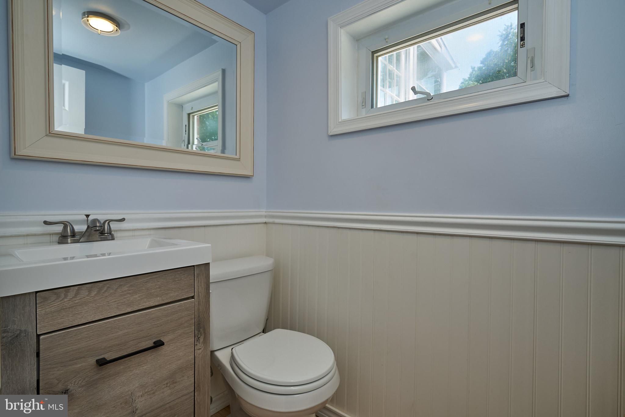 710 Cambridge Road Brookhaven, PA 19015 - Photo 23 of 28 Lower level powder room