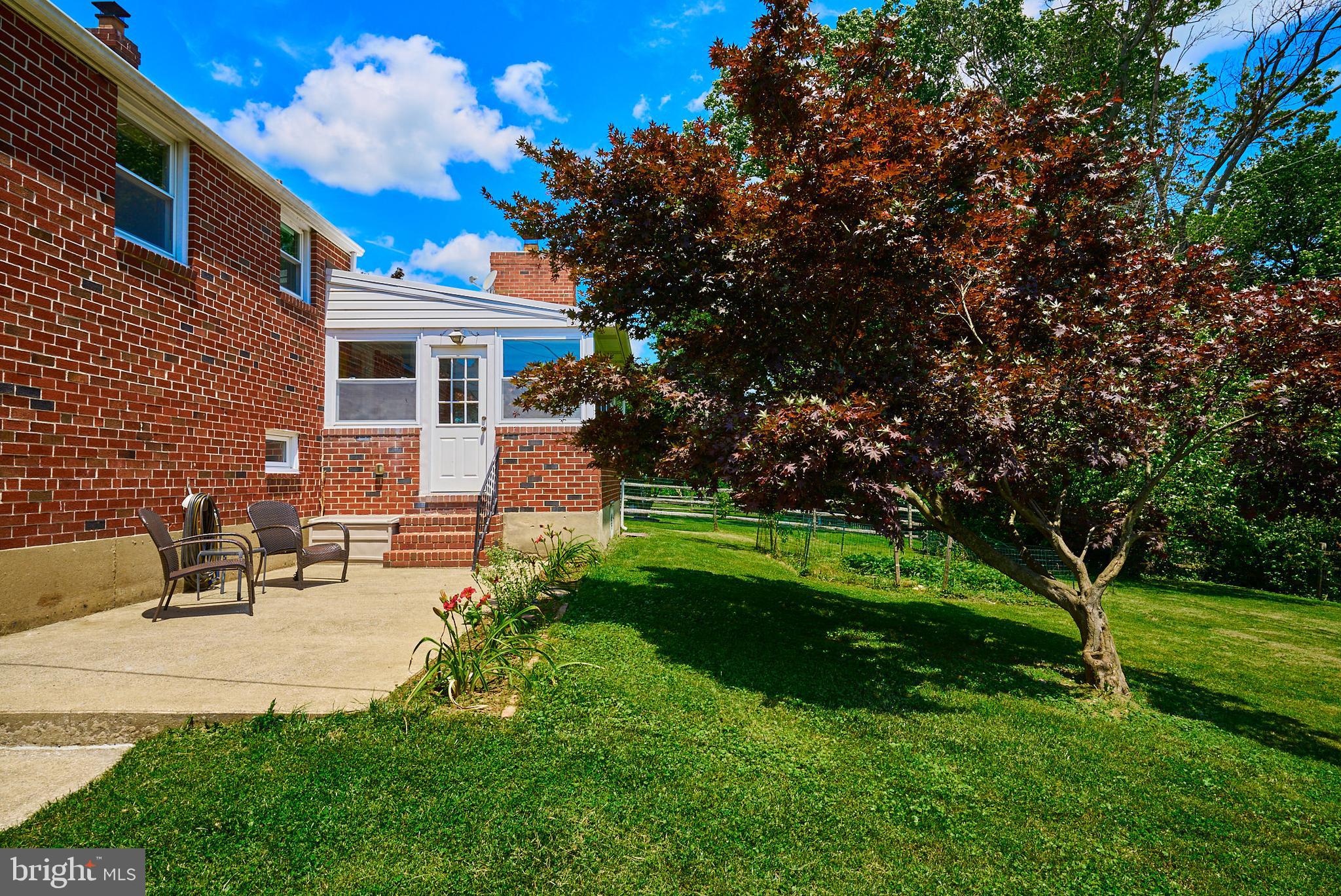 710 Cambridge Road Brookhaven, PA 19015 - Photo 25 of 28 Back patio