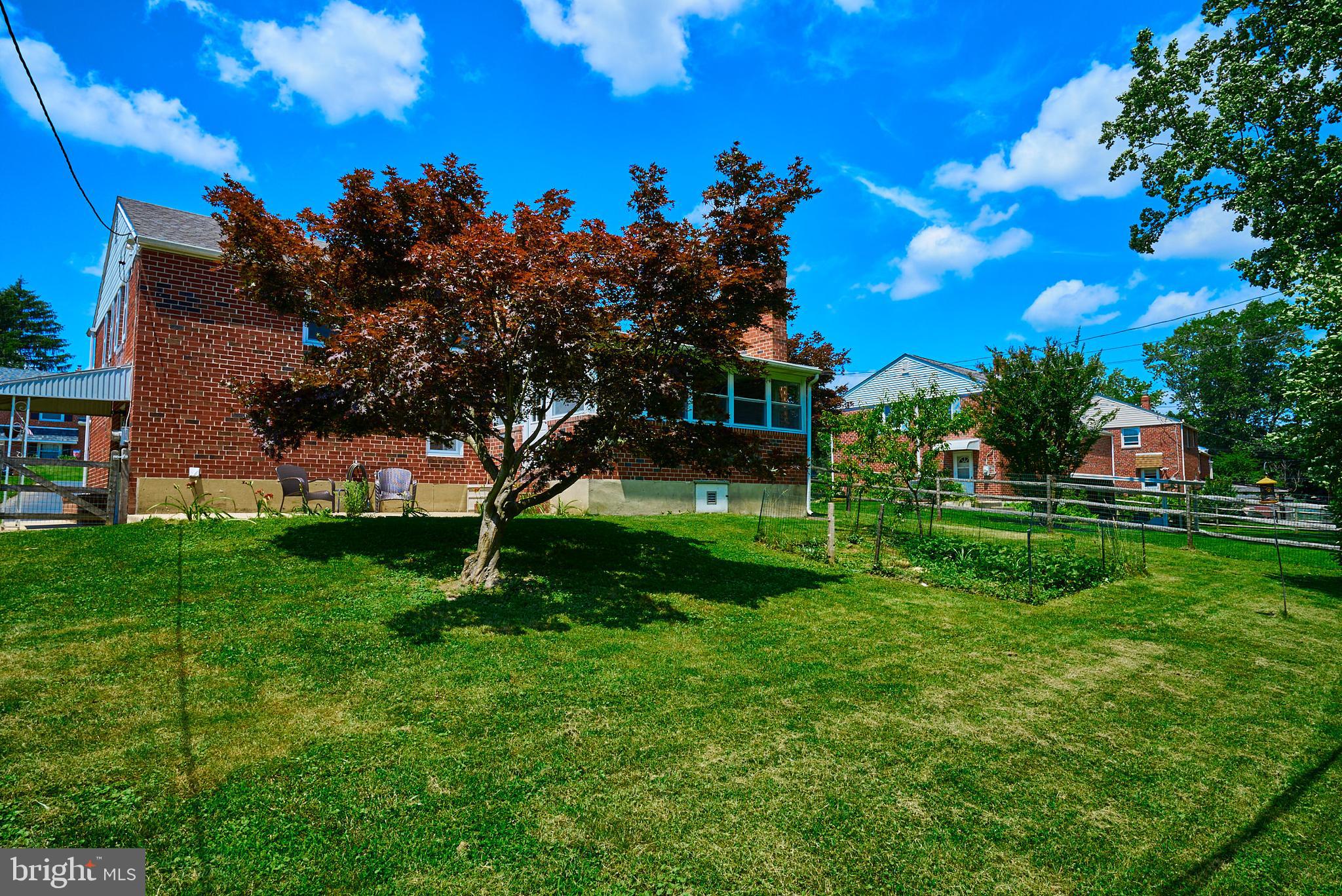 710 Cambridge Road Brookhaven, PA 19015 - Photo 26 of 28 Backyard