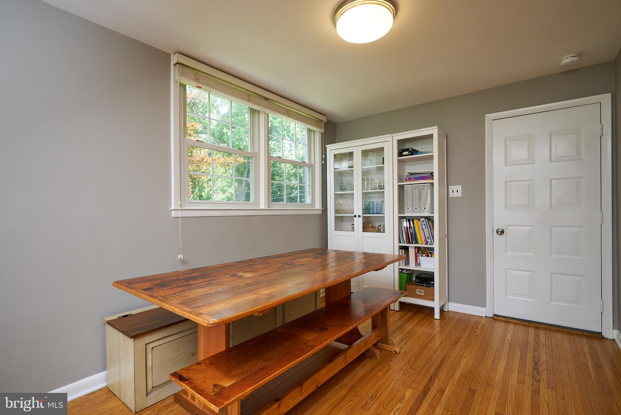 710 Cambridge Road Brookhaven, PA 19015 - Photo 6 of 28 Dining room