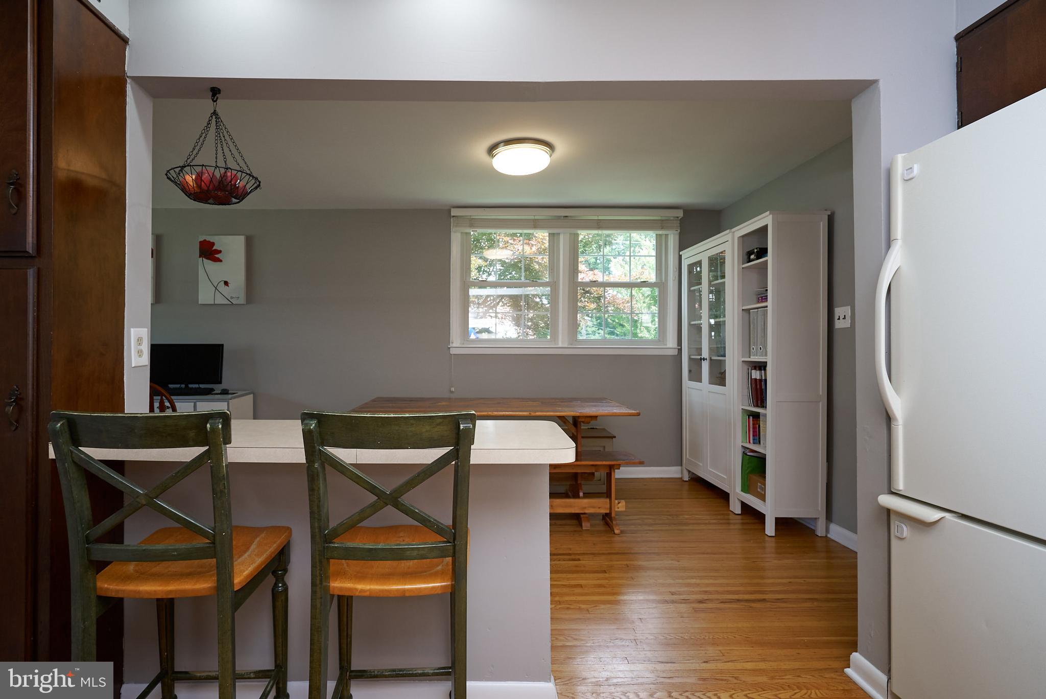 710 Cambridge Road Brookhaven, PA 19015 - Photo 8 of 28 Dining room