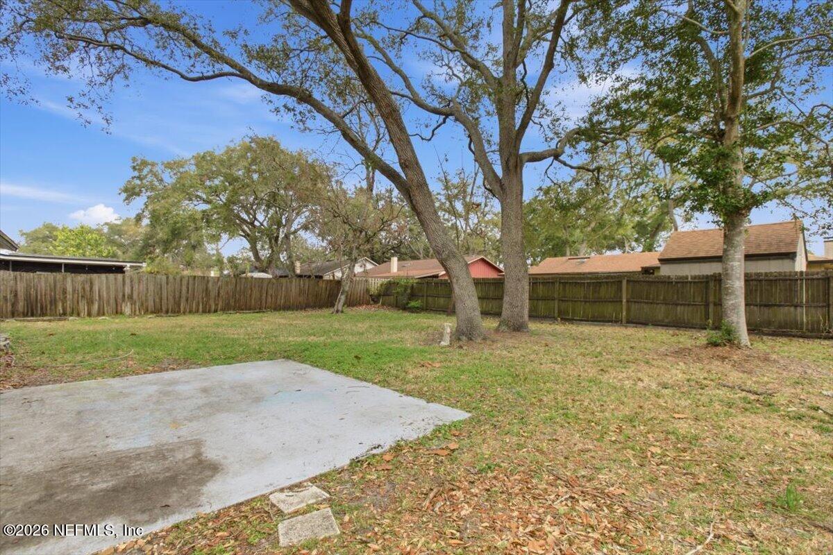 3643 Eunice Road Jacksonville, FL 32250 - Photo 22 of 29 16-Backyard