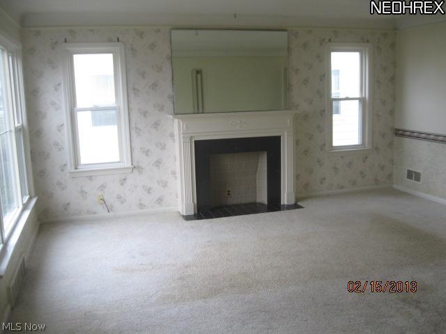 8311 Snow Road Parma, OH 44129 - Photo 4 of 14