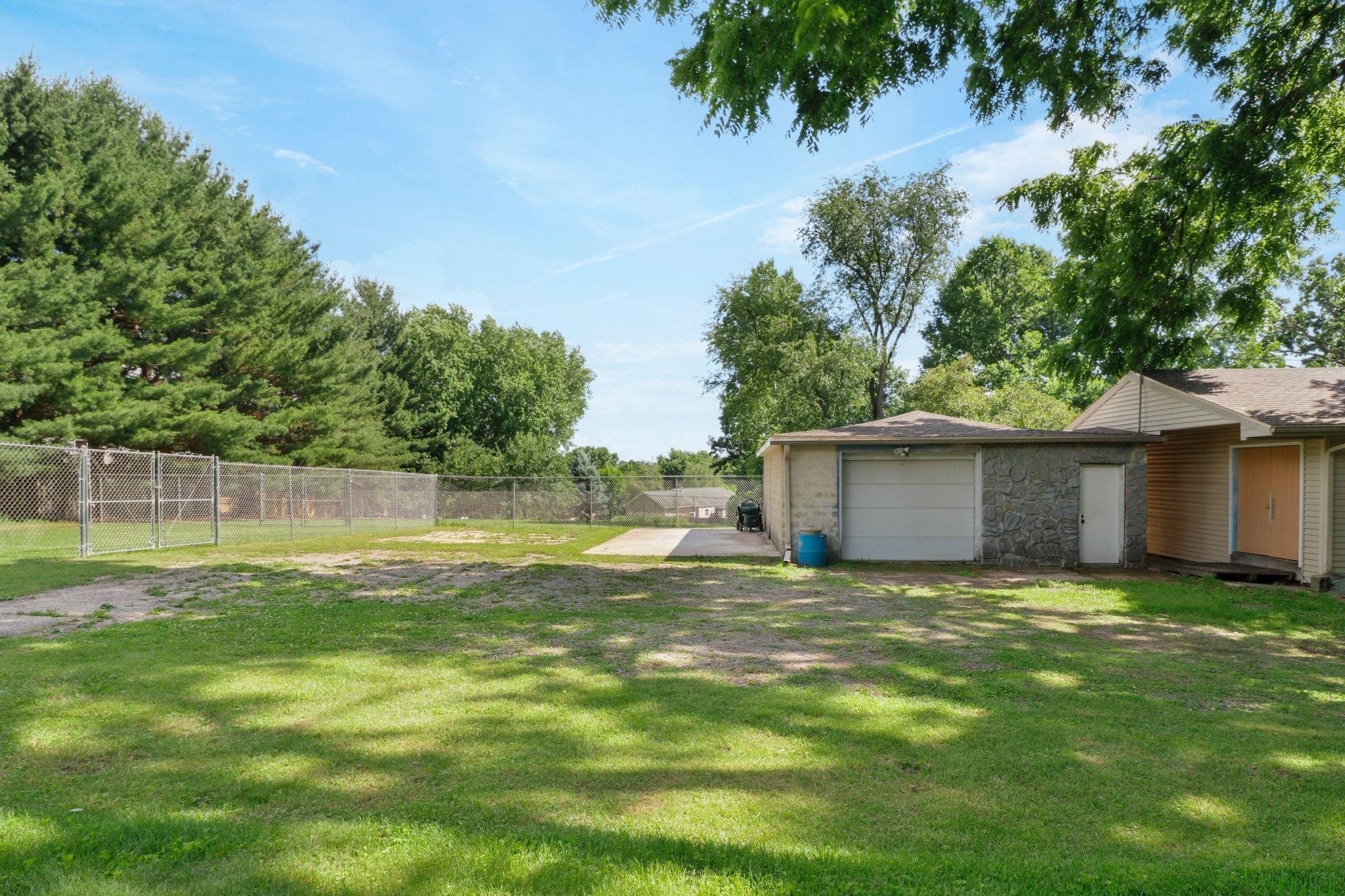 4990 Bultman Road Madison, WI 53704 - Photo 40 of 41