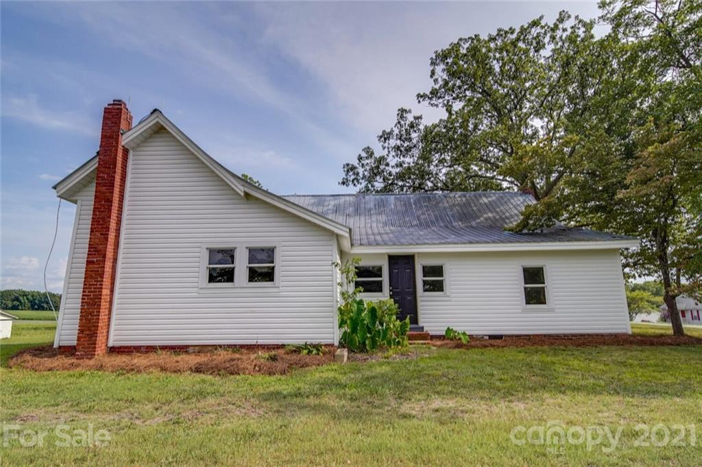 1505 Maurice Trull Road Wingate, NC 28174 - Photo 9 of 25 Gallery Image 9