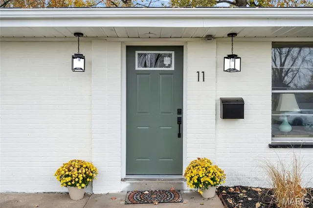 $259,900 | 11 Hazelwood Lane, Hazelwood, MO 63042