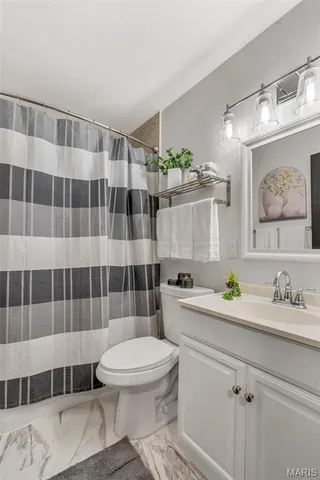 $259,900 | 11 Hazelwood Lane, Hazelwood, MO 63042